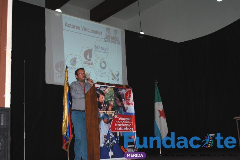 Presentacion de Proyectos - Iniciativa Somos Ciencia - Aron Mercado.JPG